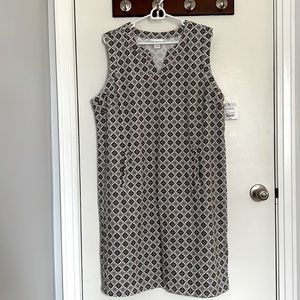 NWT Women’s Liz Claiborne Sleeveless Dress w/Pockets - XL